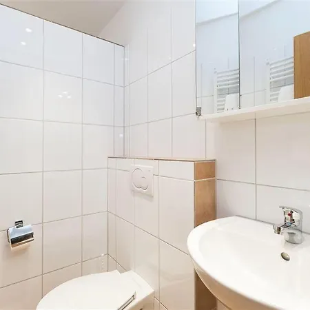 Haus-ornum-1-og-o-wohnung-13 Apartamento Westerland