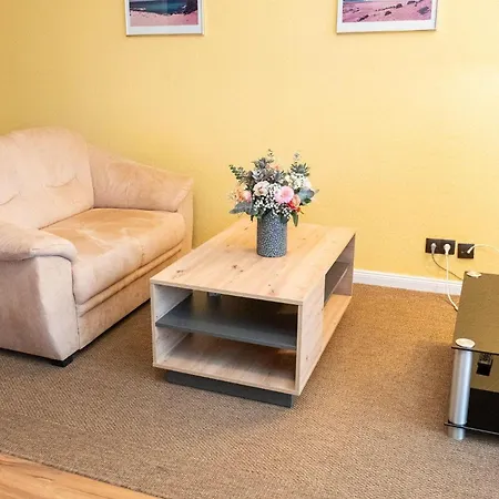 Haus-ornum-1-og-o-wohnung-13 Westerland